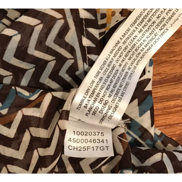 Ariat Aztec Print Sheer V-Neck Blouse with Beaded Neckline - Size Large - Picture 12 of 12